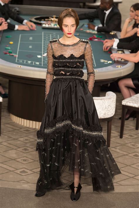 chanel haute couture 2015 casino|Couture Slots! Chanel Spends a Day at the Casino .